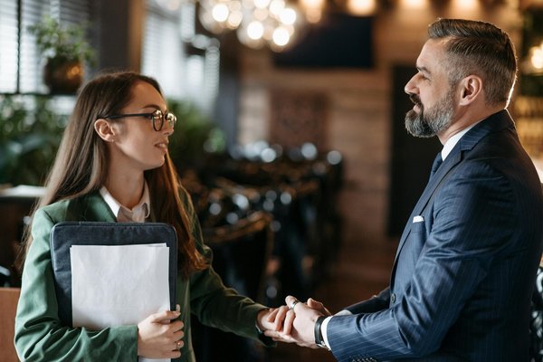 Les Dimensions Juridiques du Commerce International en Chine: Guide Essentiel pour Comprendre et Réussir